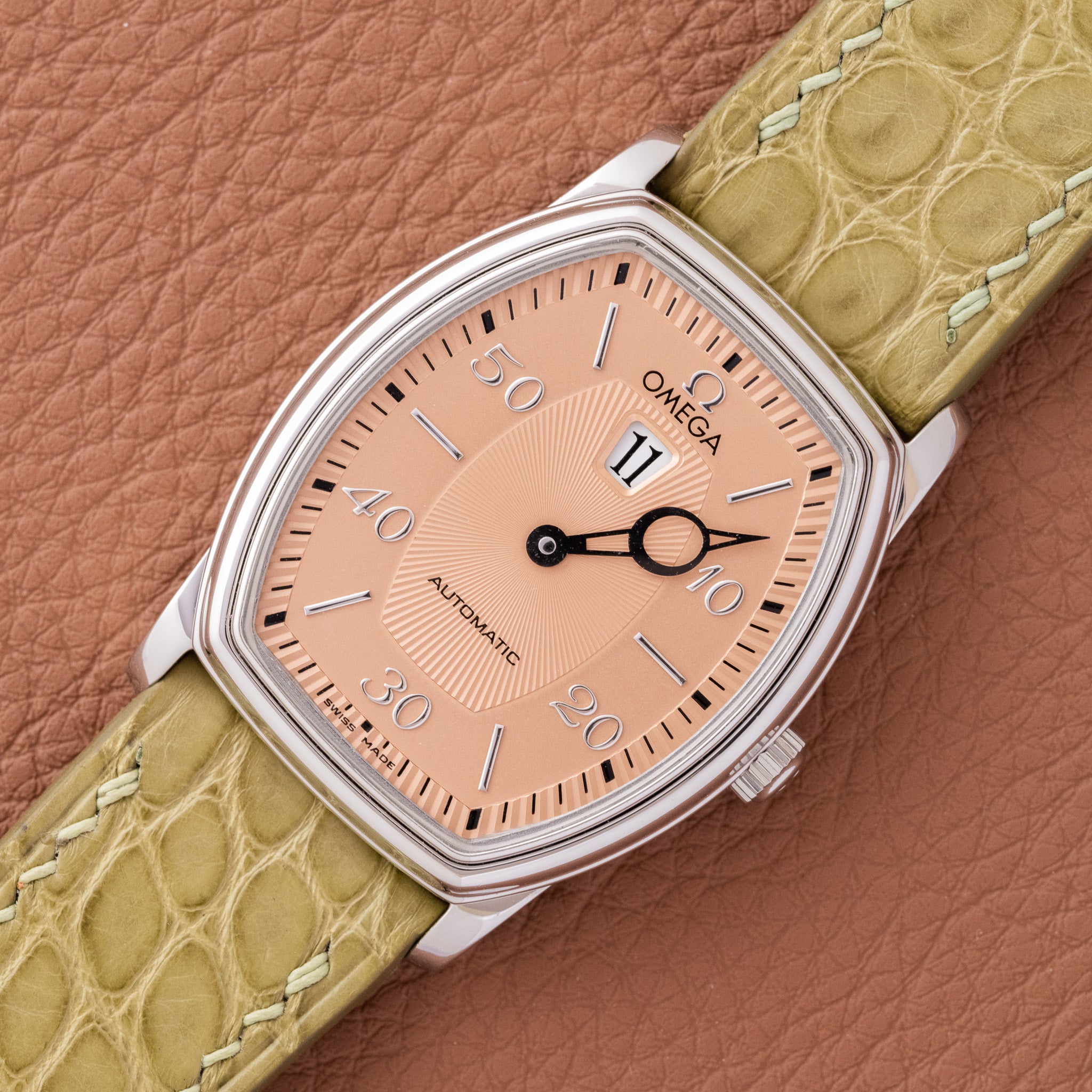 1998 Omega De Ville Salmon Jump Hour (Ref. 4553.61) – Huntington