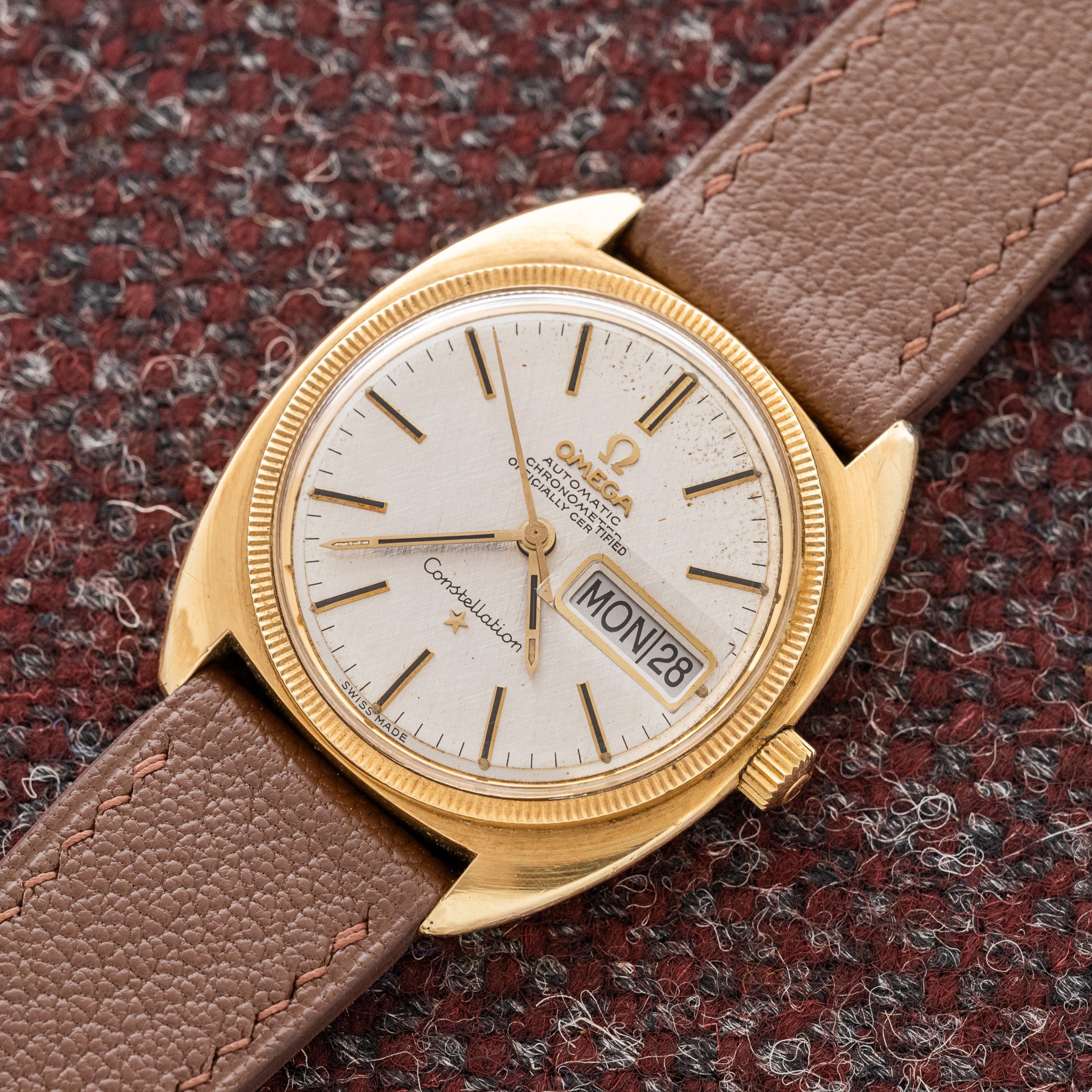 Omega Constellation Linen Dial (Ref. 168.029) – Huntington Company