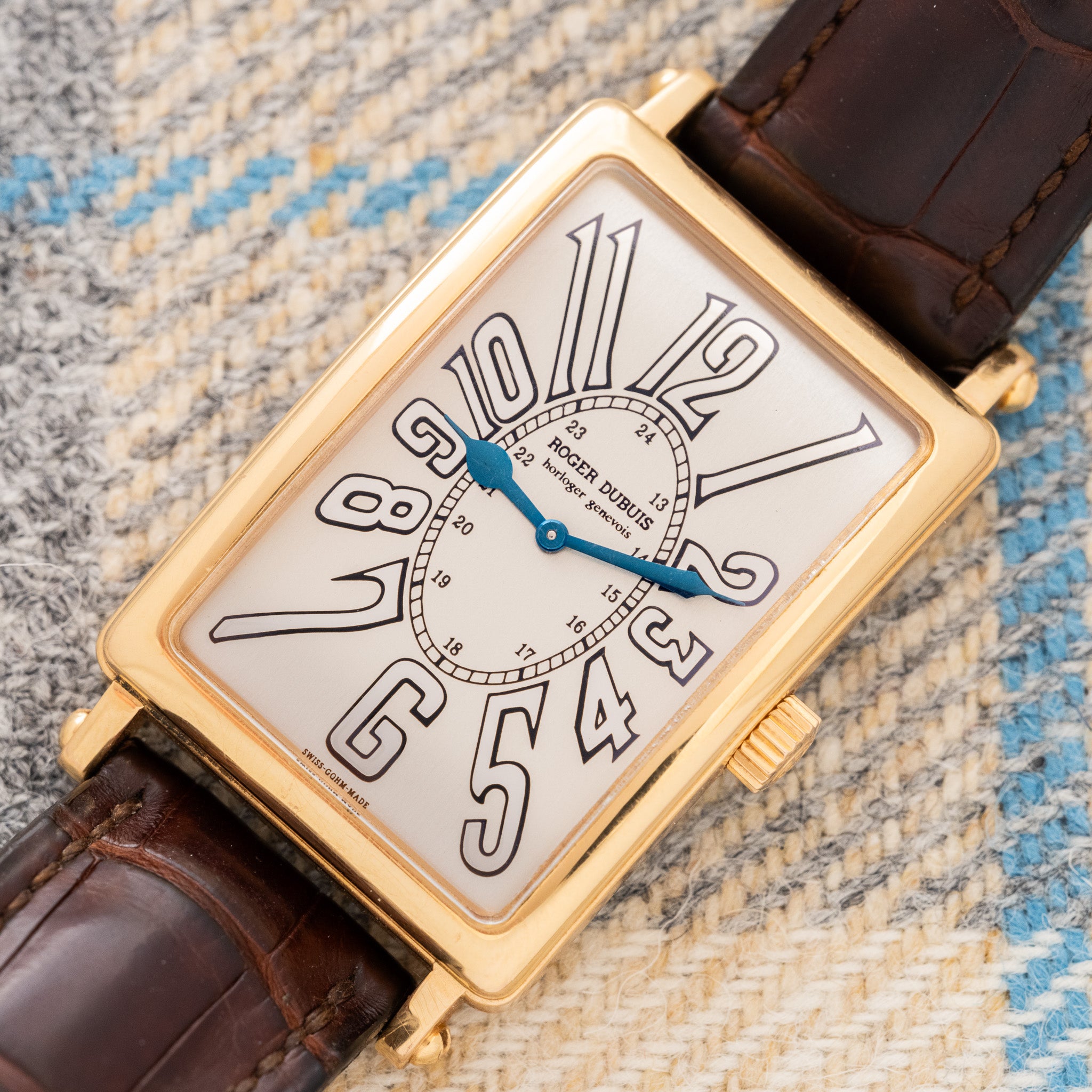 アンタレス RH202 ジャンク Roger Dubuis Much More Rose Gold (Ref. M28) – Huntington Company