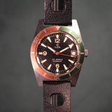 Elgin Diver- Red & Green