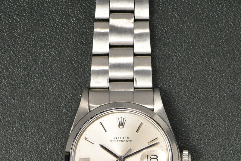1970 Rolex Oysterdate 6694 Non-Lume Dial