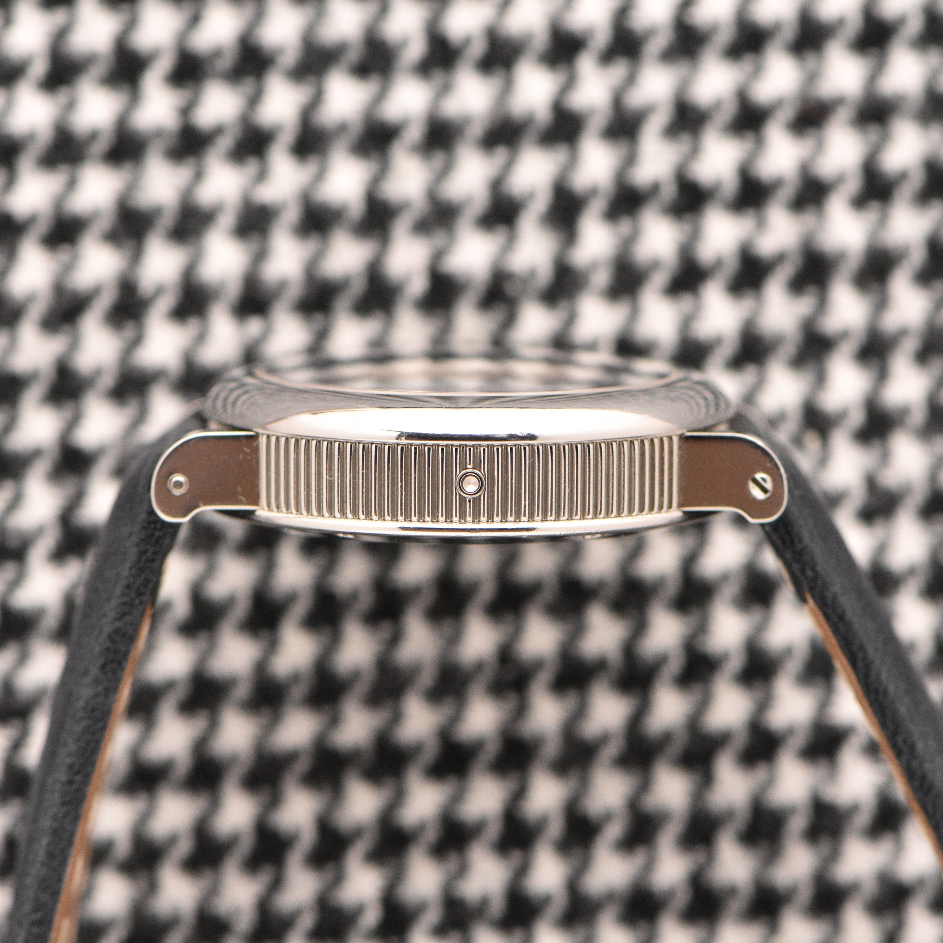 Gerald Genta Retro Jump Hour - Complete Set – Huntington Company