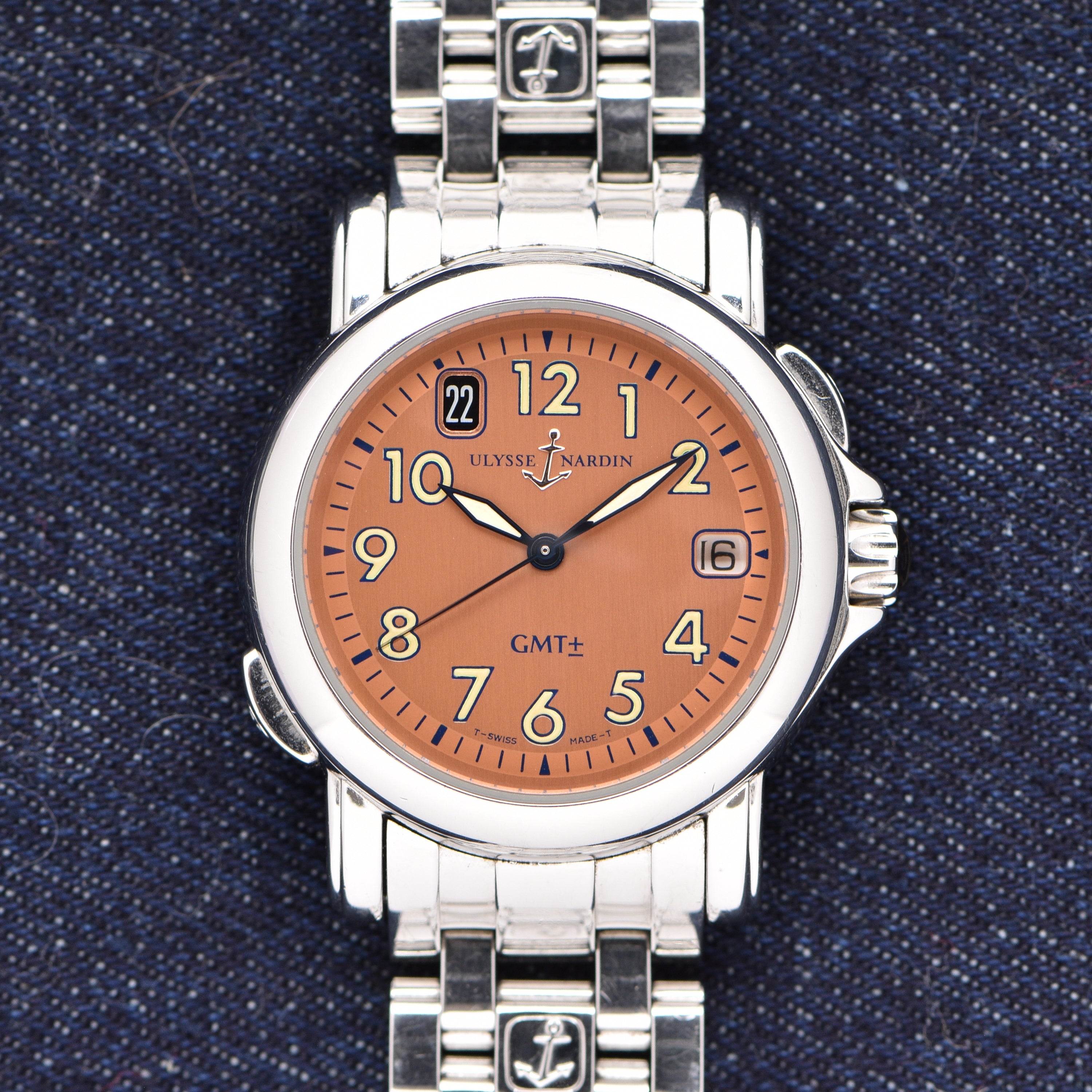 ユリス・ナルダン Ulysse Nardin 203-22 サンマルコ GMT Ulysse Nardin San Marco GMT Salmon Dial (Ref. 203-22) – Huntington