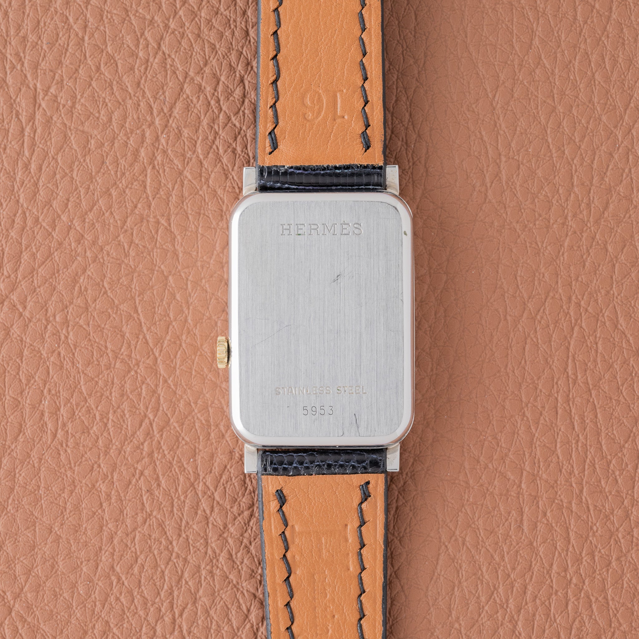 1980s Hermès Caleche Gilt Tank Manual Wind – Huntington Company