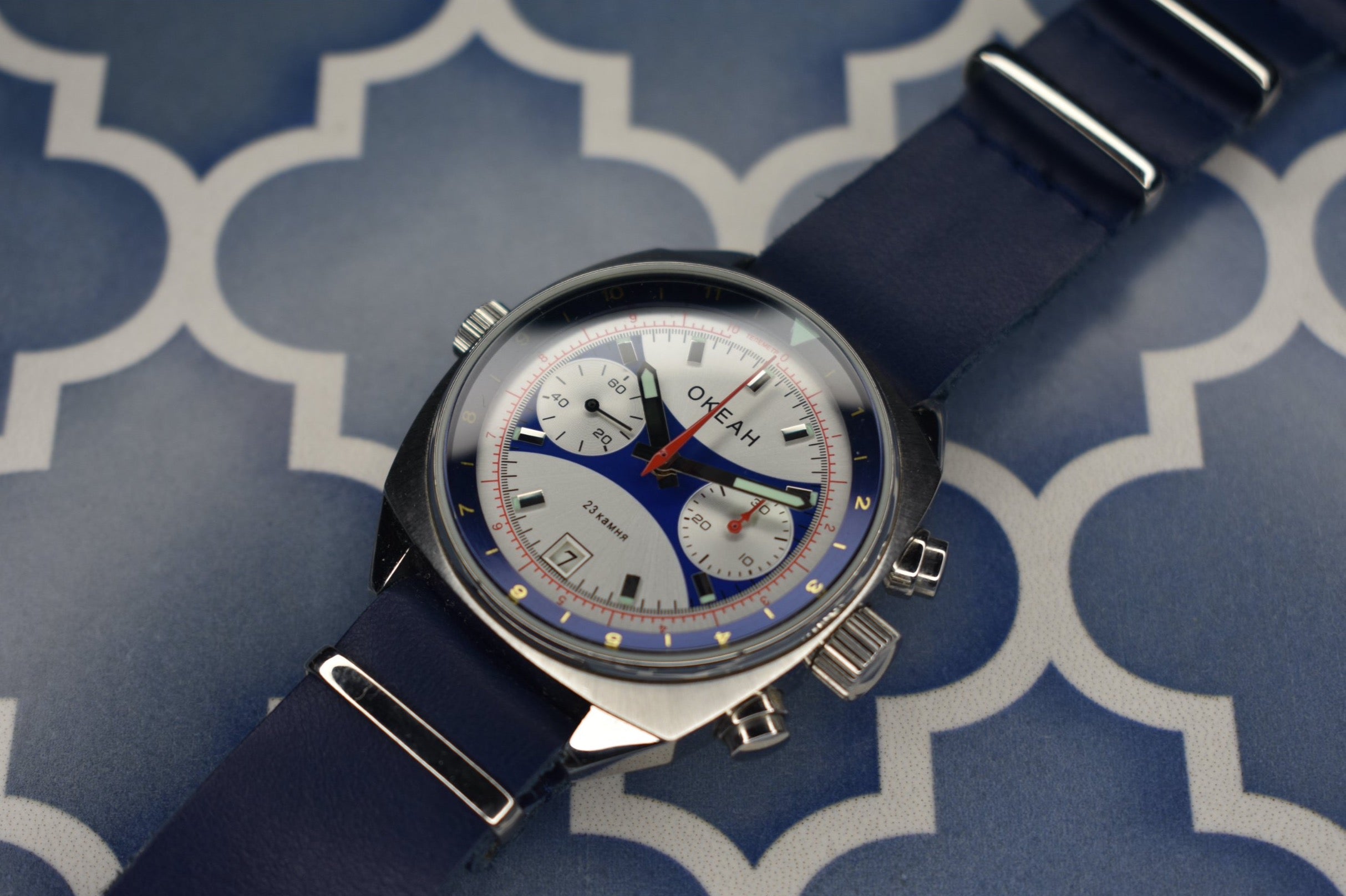 Okeah chronograph outlet