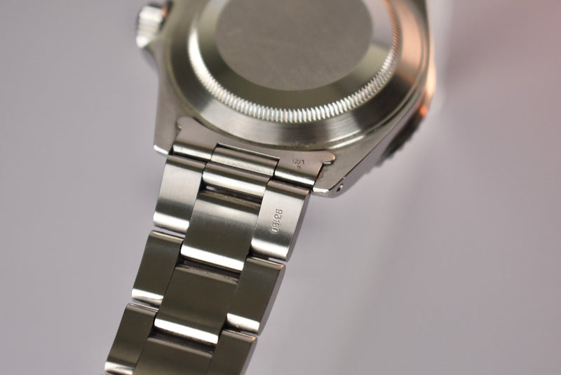Rolex Submariner 16610 with Service Papers