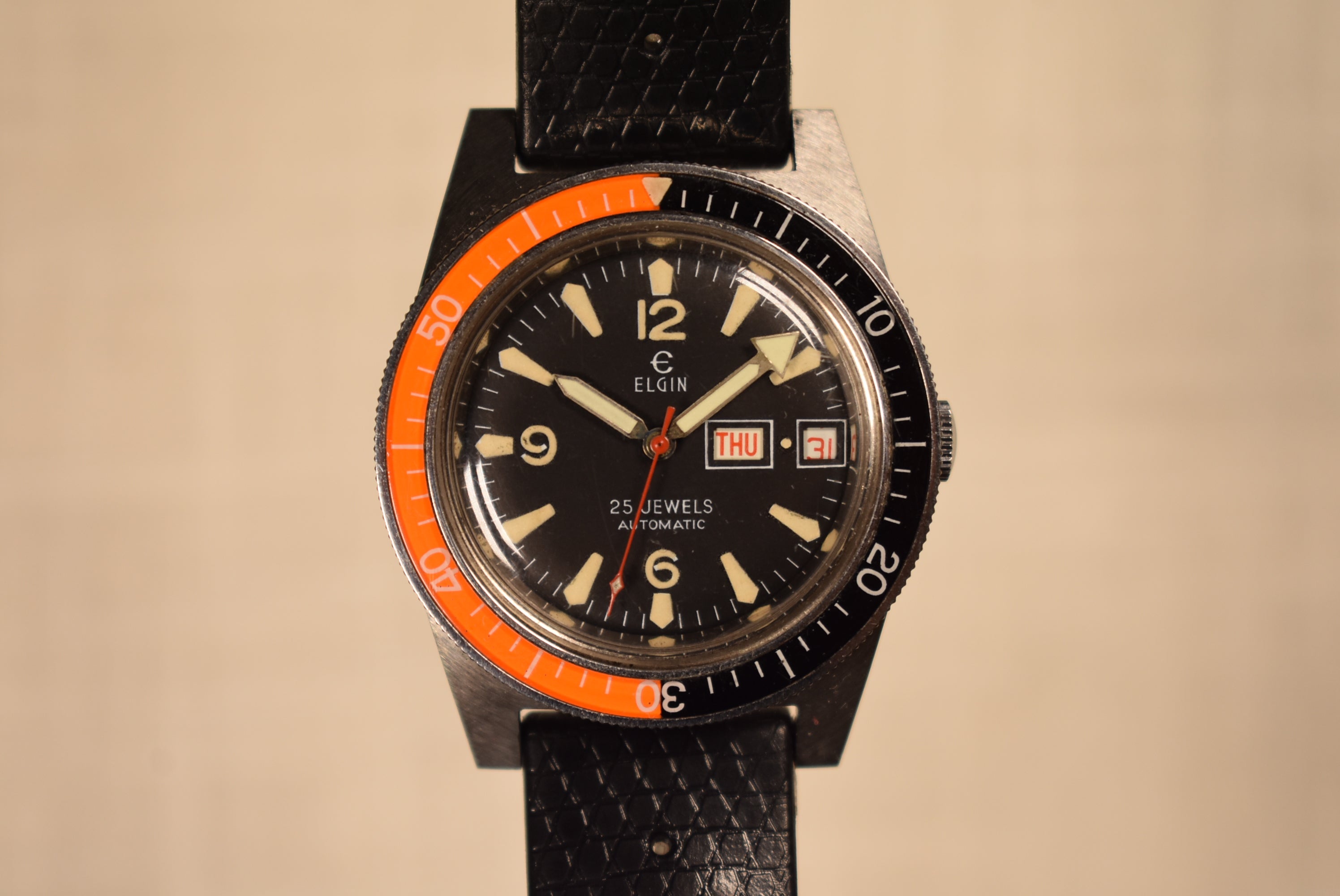 Elgin skin sale diver